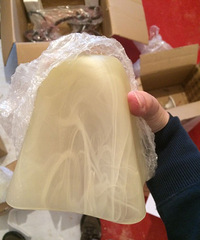 还有这样的灯 看着像石头!