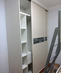 柜子打造基本完毕 新家逐渐变样