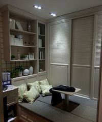 ��40���Ϸ������������� ż�������¶����У�