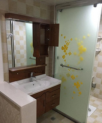 �������Ҽ���ԡ������һ���׿� ����̫��������