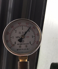 中央空调保压测试中 压力小掉