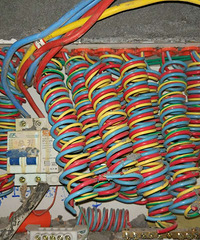 ǿ��������ʵ���� ���������ͨ�� ��������˽���Ҫ������