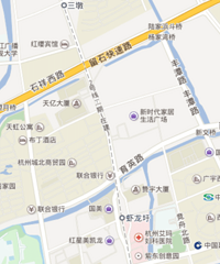 泥工师傅神速 趁着有空看吊顶