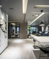 �����׸�������228�Oƽ������