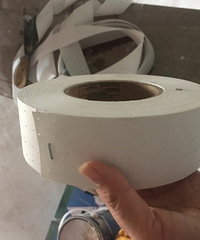 一白遮百丑呀