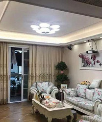 "为了满足购物狂的的老婆 我的140平新房光柜门就有近100扇"