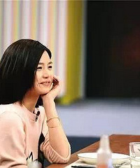 范冰冰家冰箱堆满面膜,而郑爽真是个小女孩呀!