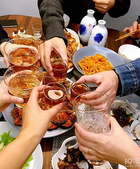 炎炎夏日到了,家里该轮到谁进“烤箱”了呢?