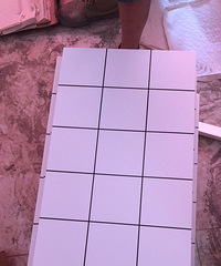 厕所贴砖