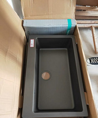 ϴˮ�۵���ɫ����֮����ѡ���˺�ɫ�󵥲�