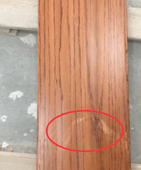 买的橡木地板 求鉴别假货还是瑕疵品