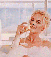 �����ˣ���͵�����ձ������������䣬��6�㶼������