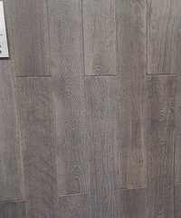 �±Ƶĵذ���ɫ��ѡ��ʱ���ж໶�����ھ��ж�ʧ��