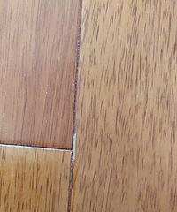 纠结!刚铺的地板破损了是修补呢还是直接换掉