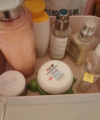 �˼����ɺ�,��ɫ��ֵ�߻�ʵ��