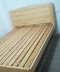床,窗帘入场