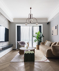 һ������ְҵ�ĵ���Ů���꣬����Ӧ����ʲô��