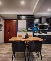 �ڰ׻ҵľ�����䣬Ӫ��ʱ�и�