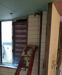 ȼ��������ǽ��̫Զ����һ���㶨��λ����