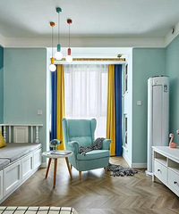 75ƽС���͵ĵ��к��磬С���µ���ɫ�������շ�