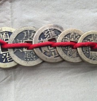 �����ż�ʯ�����з�ʲô�����𣿱�����۱�