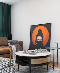 ��ɫ����磬�о��ڼҶ����ĳ���Ƭ��