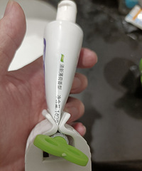 ���������~����������