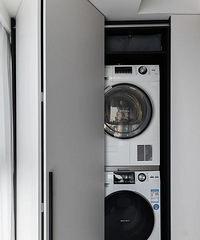 ����100������С�ң�������ѡ���ھ��ˣ�