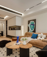 120�O�鷿��ת���ǼҾߣ���6ֻè�ڴ����