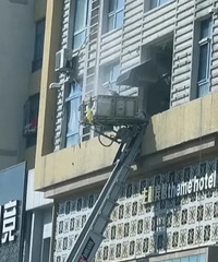 私砸承重墙损失1.6亿,我家这面墙能拆吗?