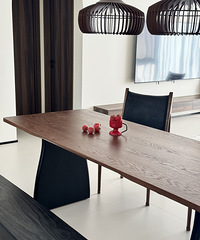 װ����һ���������ọ́��������ɹ�����һ�̣�һ�ж�ֵ����