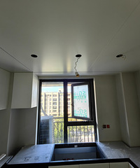 ������밲װ����񶥲�¶���տ��������Կ��Ǻ��Ҽ�һ����װ����