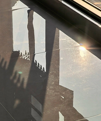 ���Ǵ�ש���ˣ����Ǜ]������