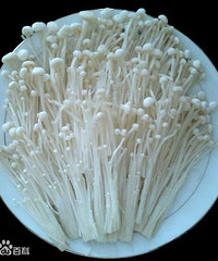 "喜欢吃火锅的注意!金针菇不涮熟会中毒!"