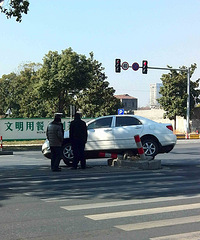 这个地方是怎么了,为什么经常会有这样的车祸