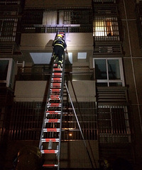 ��̫̫���Լ������ڷ��� ���������Ǹ߾�Ԯ