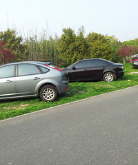 ���빫԰��ͣ��������С���ڿ�����