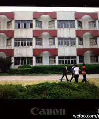 ���ɲ�19�꺣��ʵ��Сѧ��ѧ¥�����Ѿ���D��Σ����ͼ��