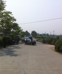 �ǻ�ײ�ǻ�����Ҷ����ˡ�