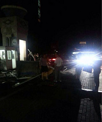 ���԰�־��ֳ����ˣ�С����λ��������ƽ��