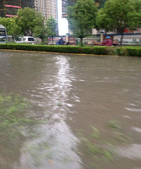 ����ˮ�֣������ĺ������ס����~