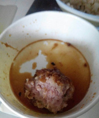 �ڼ���ĳ��͵���ĺ���ʨ��ͷ���Գ�����˿����ͼ�����ࣩ