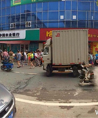 �����±����ˣ����ˣ�����ͼ�����ࣩ