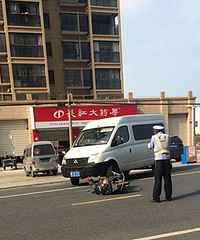 �����ž���������  ���ѵ�٩��������������������