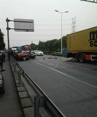 �ոշ���һ����Ŀ�̶õĳ��� ˾������������