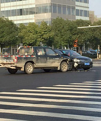 ���޴���Ͷ�����·�����