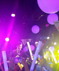 Laughing���������ˣ�С����Ƕ���������