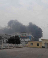 ����������վ���ϳ��У�ʮ�����ɵ�ƿ���Ż���