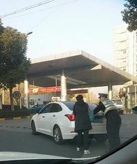 ����Ů˾����û���� ���˽��������æһ���Ƴ�