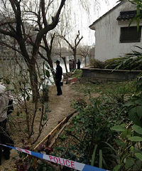 �ºӾ��ָ�ʬ